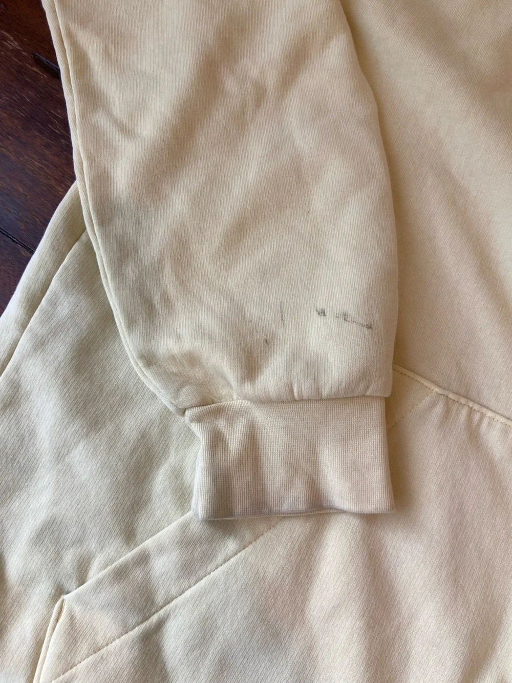 Mens XL Adidas Cream Yellow Hoodie Drawstring Pockets Fall Outdoor